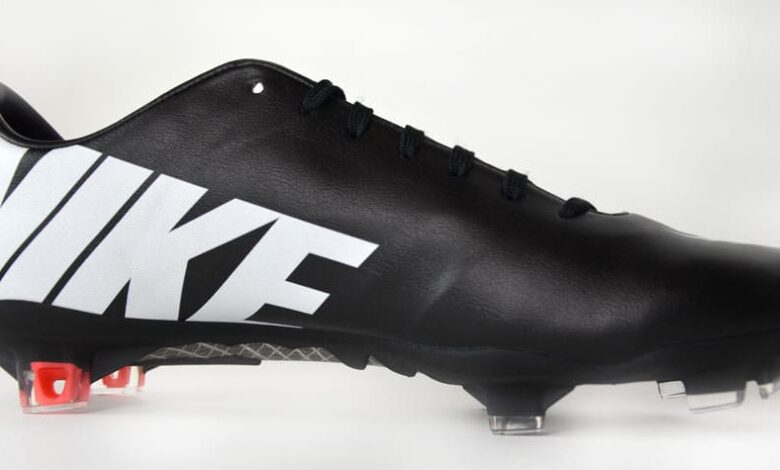 Adidas oder Nike, wer verkauft mehr Fußballschuhe? 1
