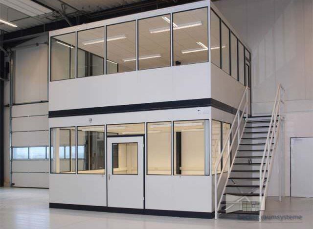 Ausstattung von Gewerbeimmobilien mit einem Hallenbüro 1