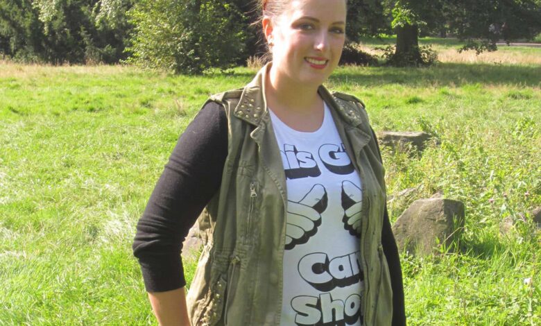 Sonntagsspaziergang mit Logoshirt 1