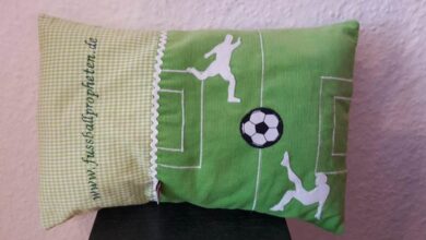 Fußballgeschenk für Babys | Namenskissen plus Clubmitgliedschaft 3