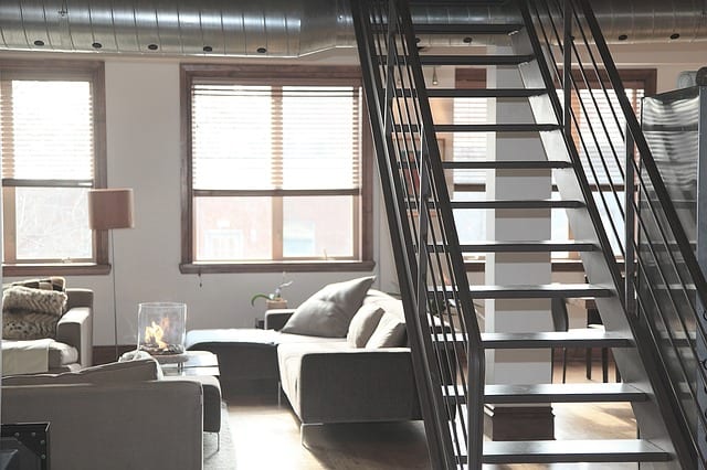 Die Treppe ist das Herzstück einer Maisonettewohnung 1