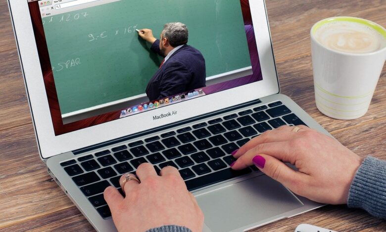 E-Learning an Schulen und Universitäten 1