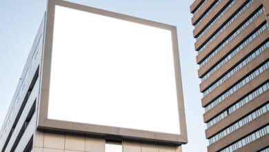 Werbefläche für Großplakate installieren 3