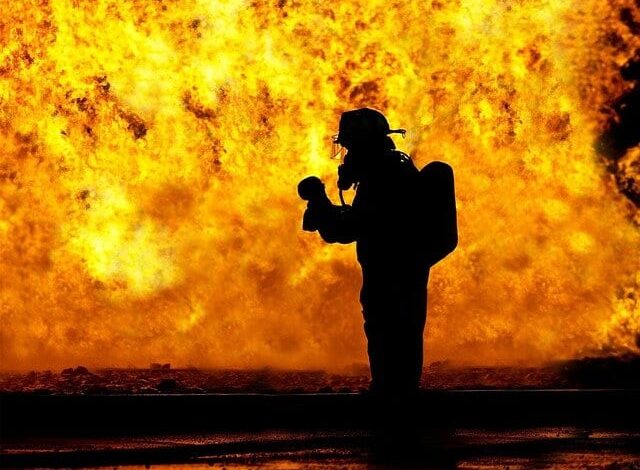 Welche Versicherung zahlt bei einem Brandschaden? 1