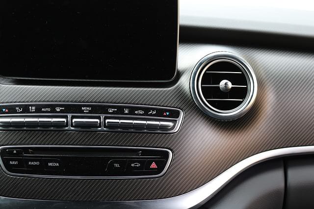 Die Faszination von Carbon in der Welt der Autos 1