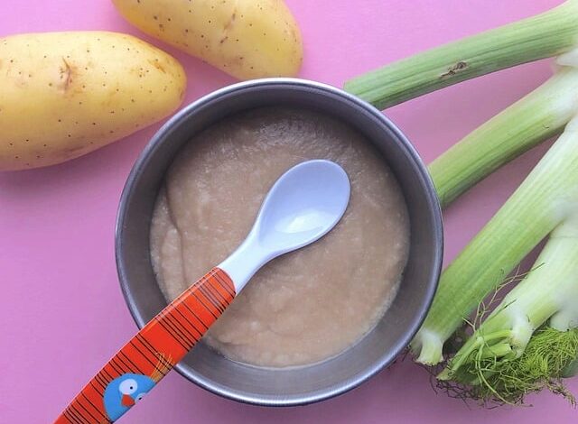 Übergang vom Stillen zur festen Nahrung 1