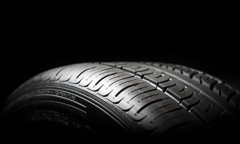 Was bedeuten die Zeichen an der Seitenwand des Autoreifens? 1