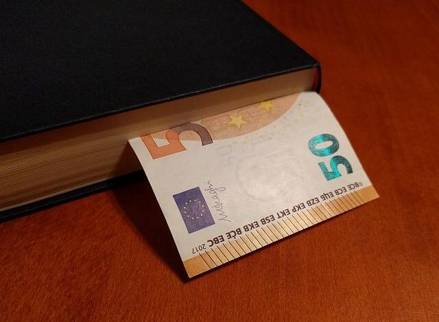 Die Masche mit dem kostenlosen Buch und der Versandpauschale 1