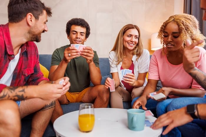 Partyspiele mit schwarzem Humor 1