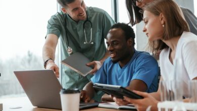 eLearning in der Pflege – Flexibel und effektiv weiterbilden 3 eLearning in der Pflege – Flexibel und effektiv weiterbilden 3